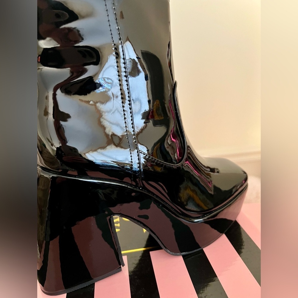 NIB Dolls Kill Lady GoDiva The Final Matrix Platform Ankle Boots Cortex in Black - Picture 4 of 10